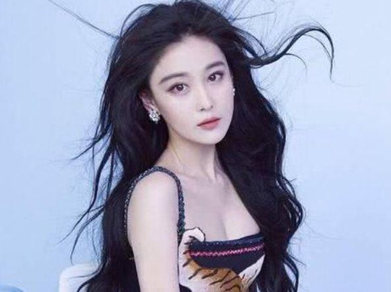 郝熠然